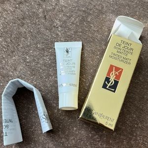 YSL Tient De Jour Tinted Matte Moisturizer 5ml 1